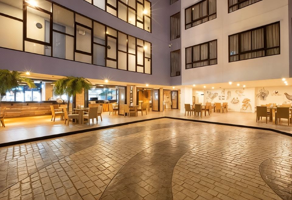 Xen Hotel Nakhon Pathom