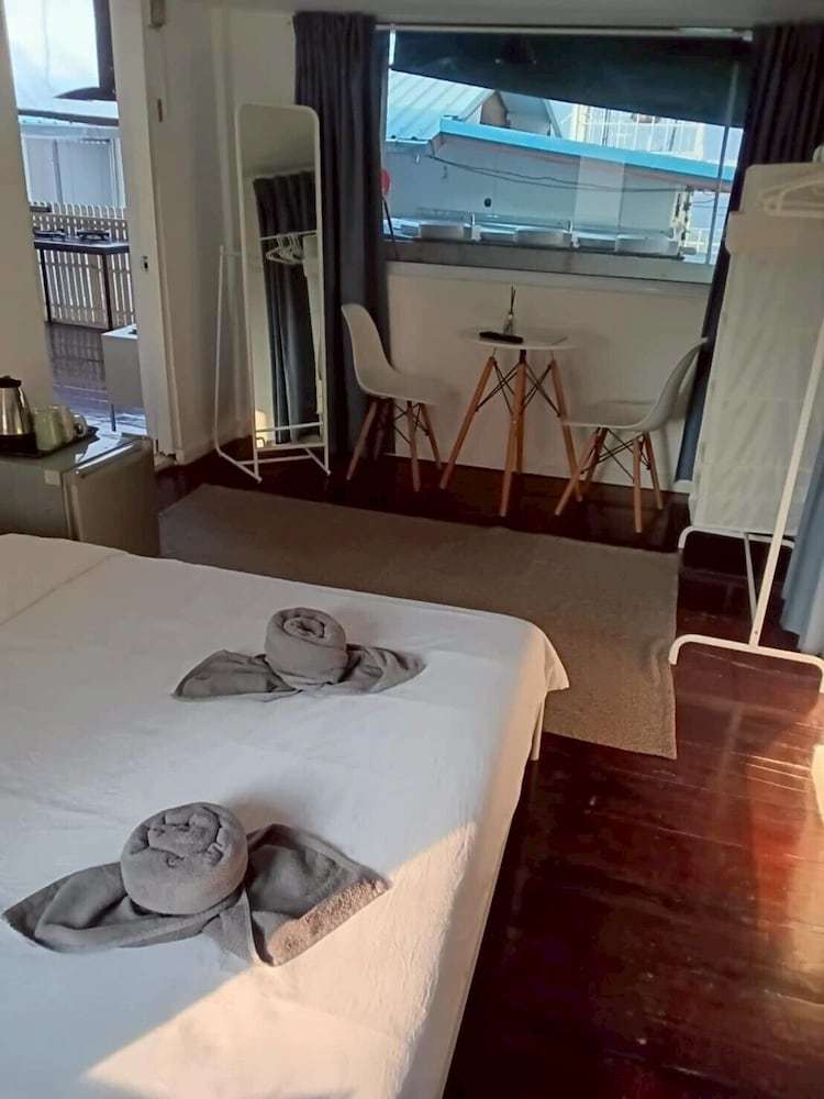บรรยากาศริมแม่น้ำโขงของ Aranya Hostel Spa and Cafe Riverside บ้านหาดแห่ ธาตุพนม