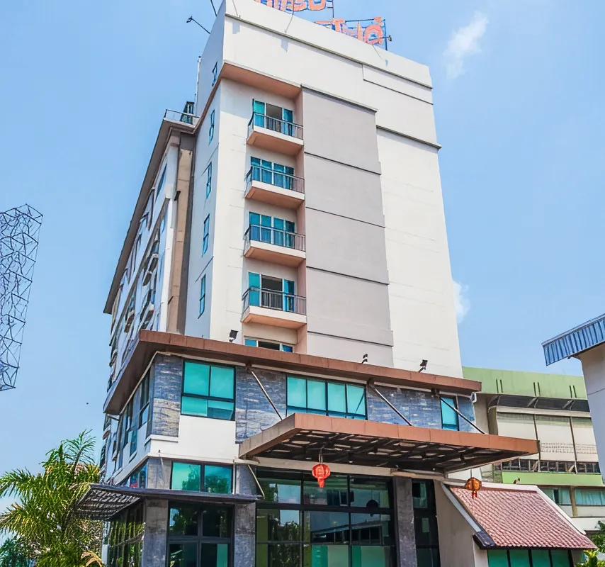 Bonito Chinos Hotel