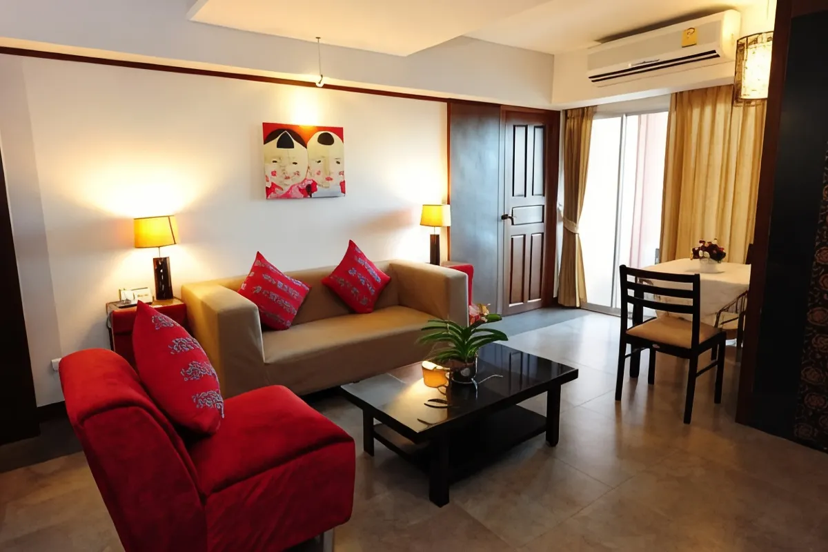 ห้องพักของ Bonito Chinos Hotel เตียงใหญ่ ตกแต่งโทนอบอุ่น