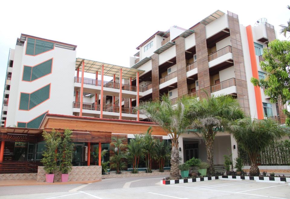 ภายนอกอาคารบูทีกของ GreenView Boutique Hotel ใจกลางสุไหงโก-ลก