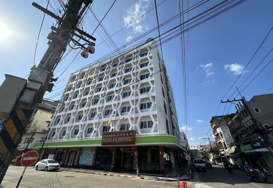 มุมห้องและพื้นที่ภายในโรงแรม Merlin Hotel Sungai Kolok