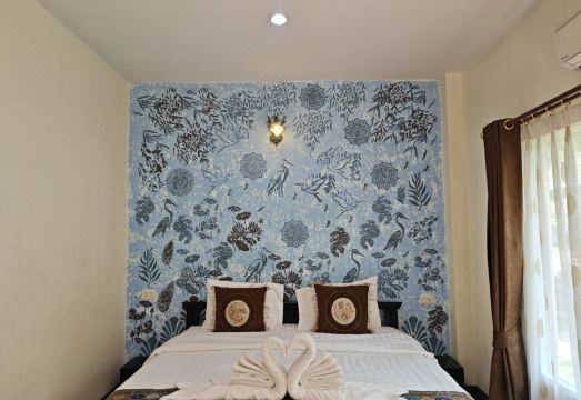 Park & Pool Resort