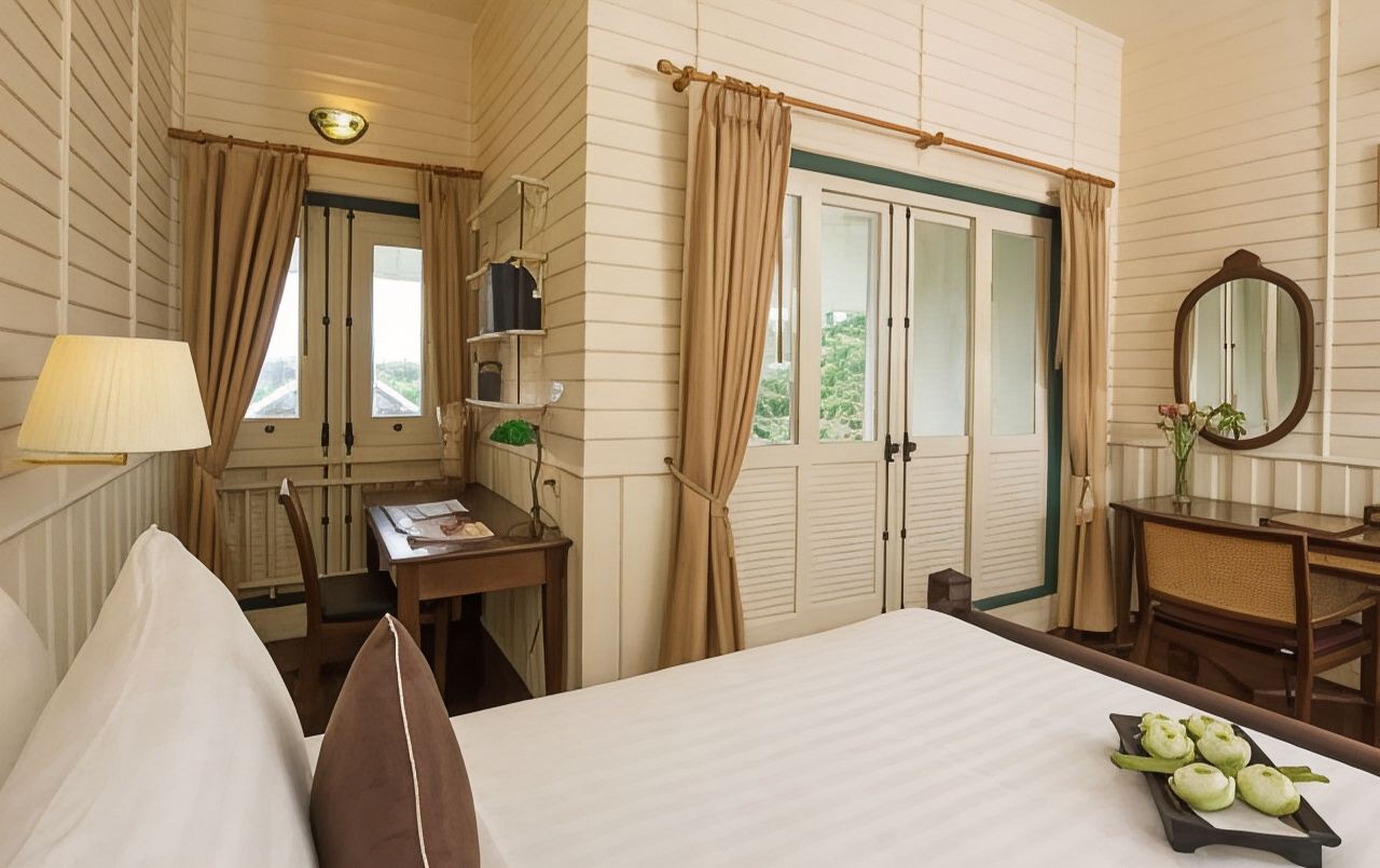 Kalanan Riverside Resort