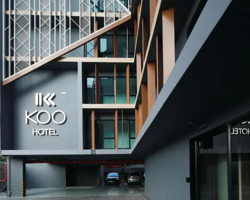 ห้องน้ำของ KOO Hotel แยกโซนเปียก-แห้งสะอาด ฝักบัวทันสมัย