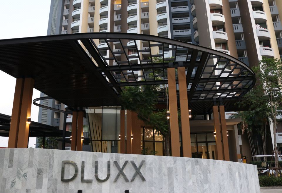 ห้องพักของ Dluxx Thammasat ปทุมธานี เตียงใหญ่ ห้องเย็นสบาย