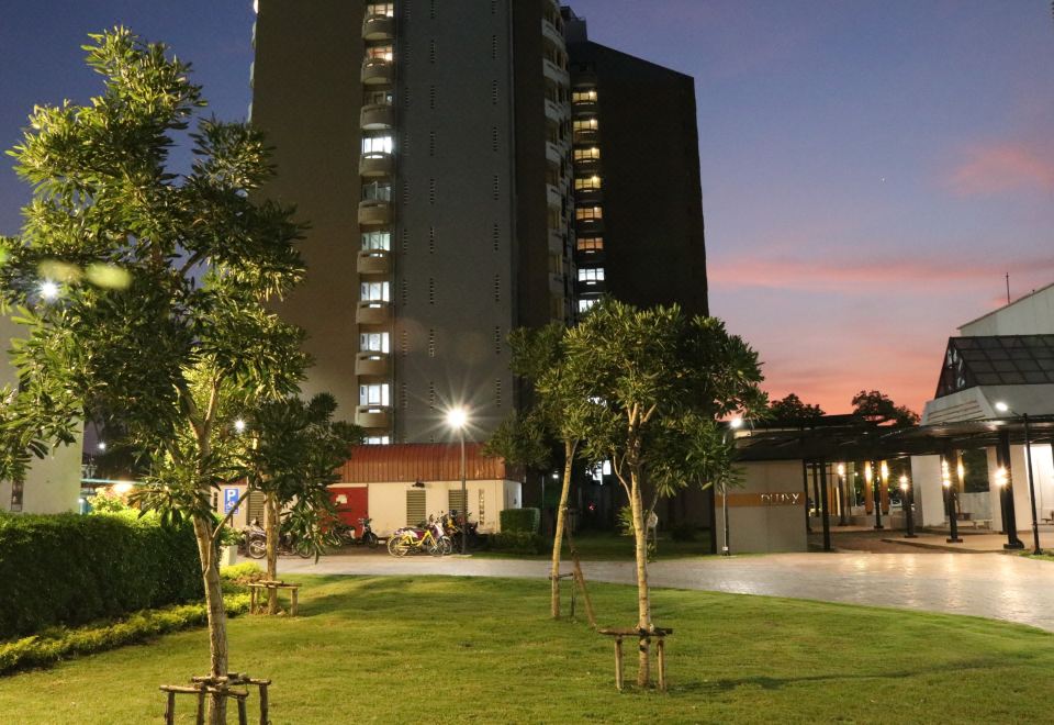 ห้องน้ำในห้องพัก Dluxx Thammasat พร้อมของใช้พื้นฐาน