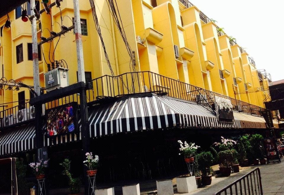บรรยากาศห้องพักและส่วนตกแต่งของ The Ambiance Hotel Pattaya ใจกลางพัทยาใต้