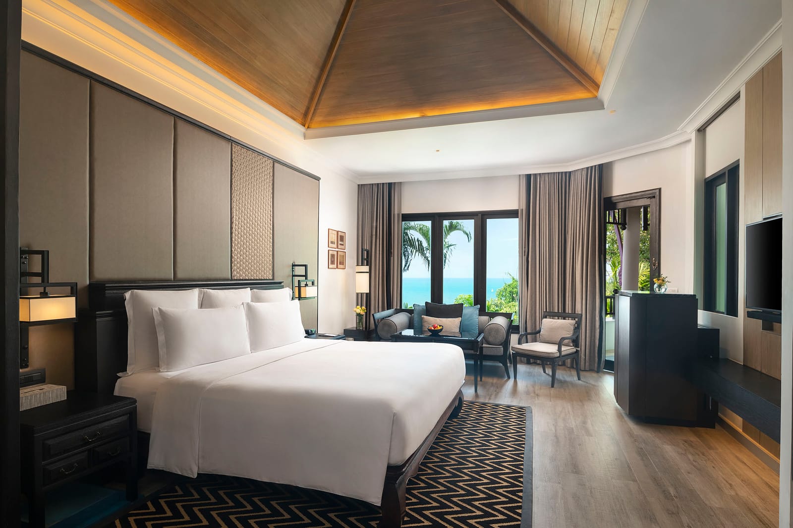 Junior Suite วิวทะเลกว้างขวาง พร้อมระเบียงส่วนตัว