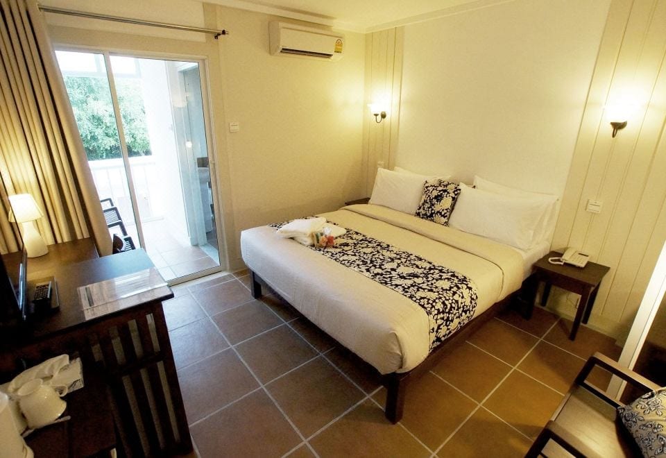 Baan Pimpisa Bangsaray Boutique Residence