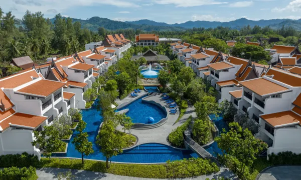Quan Spa ของ JW Marriott Khao Lak บรรยากาศเงียบสงบเน้นไม้และน้ำ