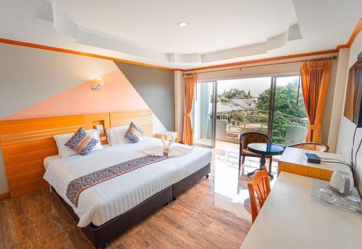 Chaikana Thani Hotel