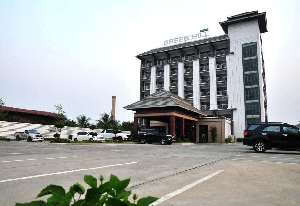 Green Hill Hotel