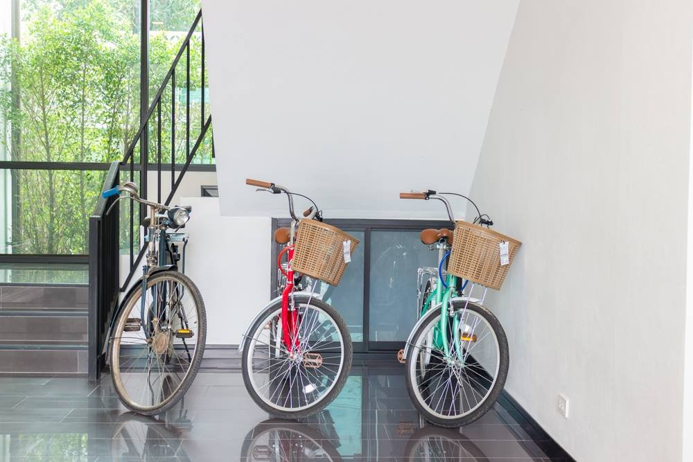 ตัวอาคารและทางเข้า M2 Hotel Phayao ใจกลางเมืองพะเยา