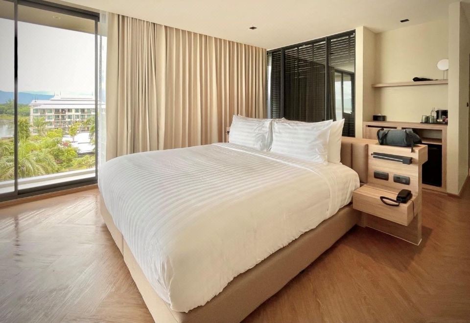 M2 Hotel Waterside