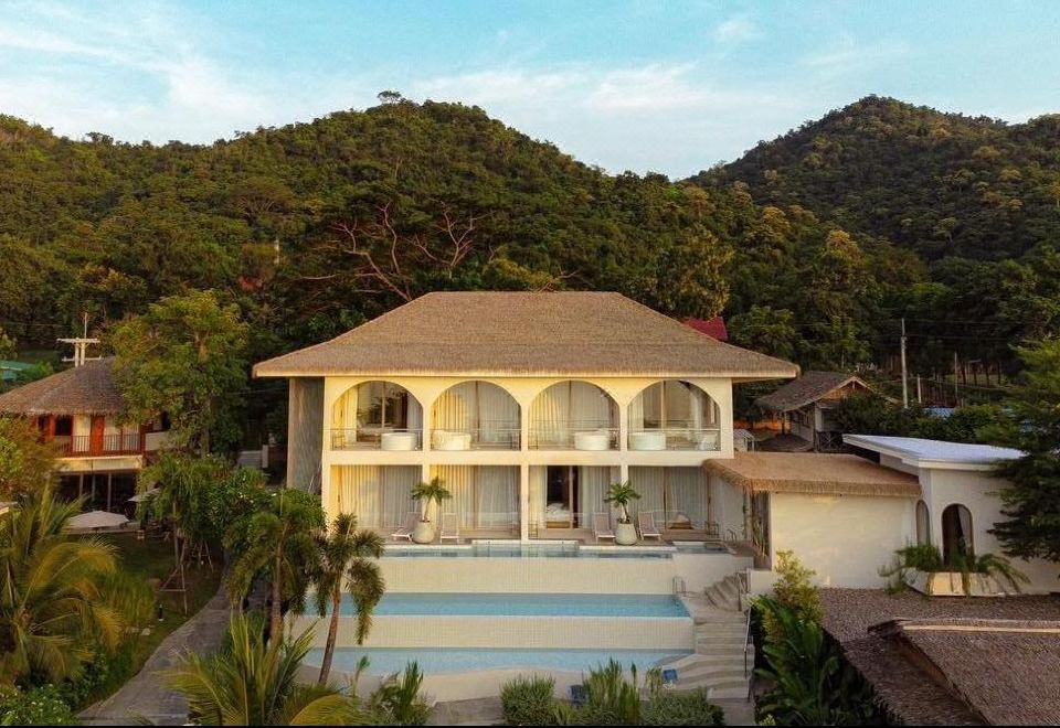 Le La Lake Resort and Spa