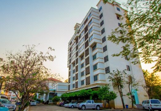 ห้องพักของ Phichit Plaza Hotel ขนาดกว้าง เตียงนอนสบาย