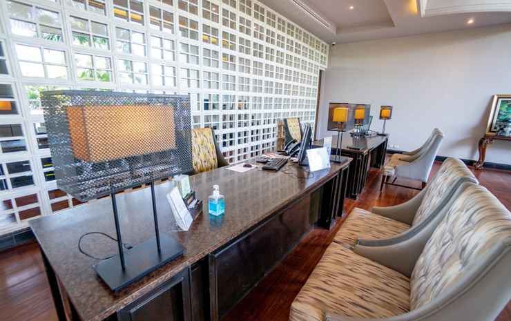 ห้องอาหาร Riverside Terrace ที่นั่งริมแม่น้ำน่านของโรงแรม