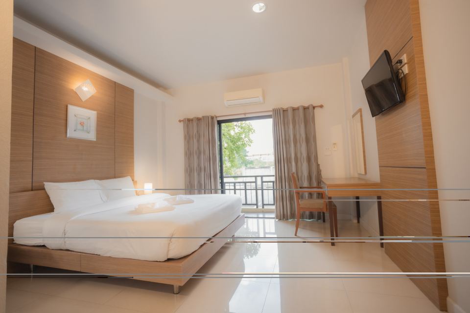 ห้องพักของ Morage Phitsanulok Hotel ขนาด 30 ตร.ม. เตียงนุ่ม สะอาดตา