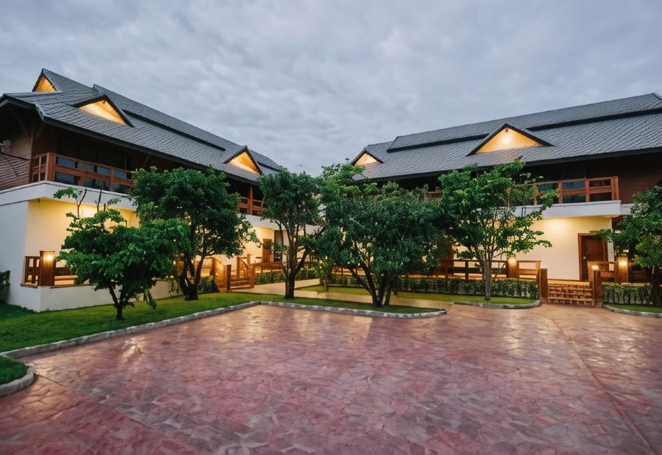 ห้องพักกว้างสะอาดของ Huen Him Kong Hotel Phrae ย่านในเวียง เมืองเก่าแพร่
