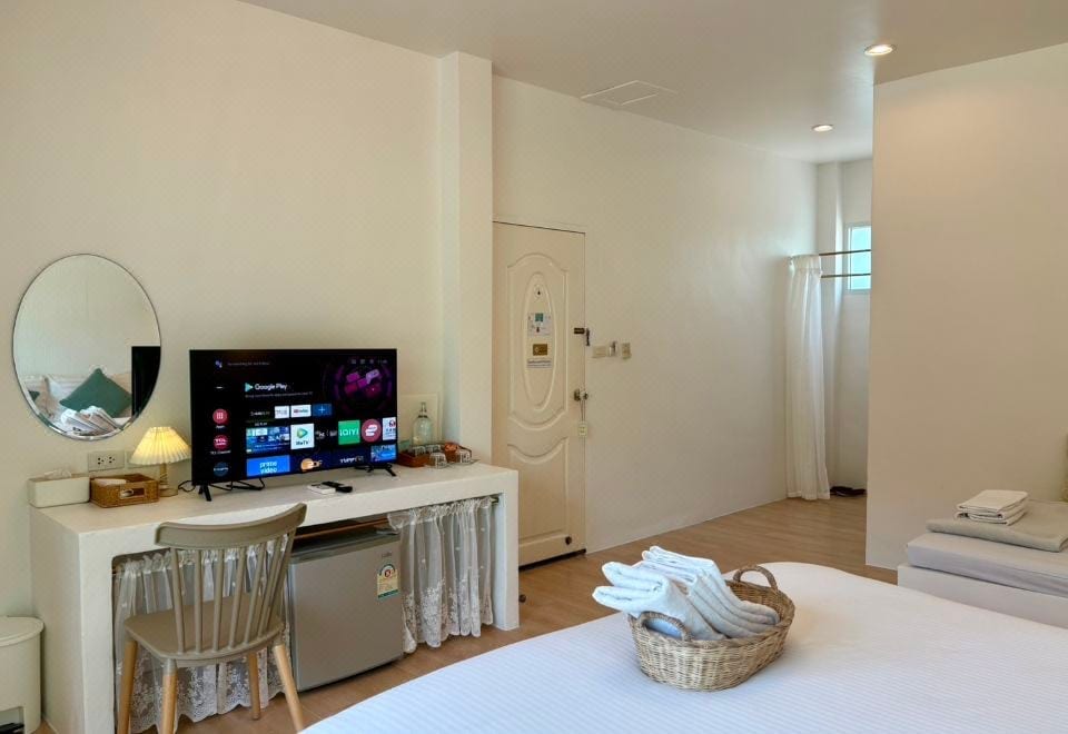 บ้านสไตล์ยุโรปและสวนร่มรื่นของ Charisma Resort สวนผึ้ง ราชบุรี