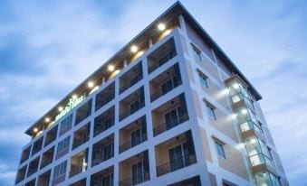 ภายนอกและพื้นที่ส่วนกลางของ Happy Home Hotel Ratchaburi โรงแรมในเมืองราคาประหยัดย่านหน้าเมือง