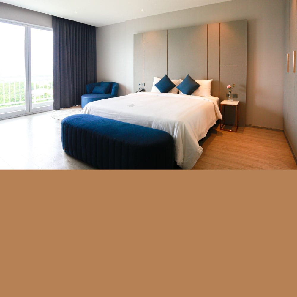 ห้องพักสไตล์โมเดิร์น Wing C ของ Golden City Rayong Hotel ที่รีโนเวตใหม่