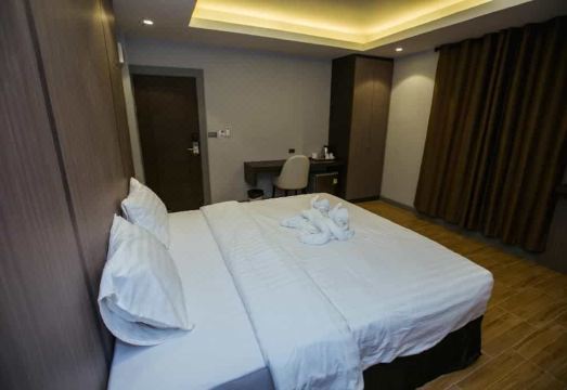 ห้องพักสะอาดและสิ่งอำนวยความสะดวกของ The Bed Hotel 101 ร้อยเอ็ด