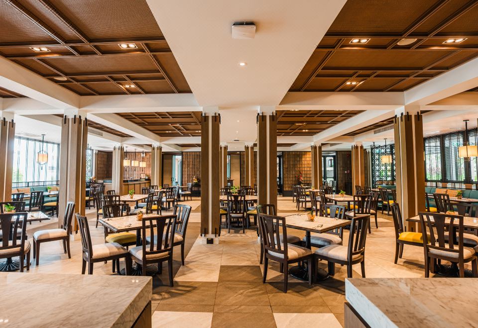 ร้านอาหารราชาวดีภายในโรงแรม Indochina Hotel อรัญประเทศ