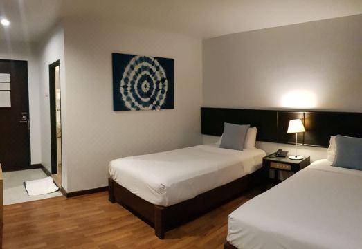 Dusit Hotel