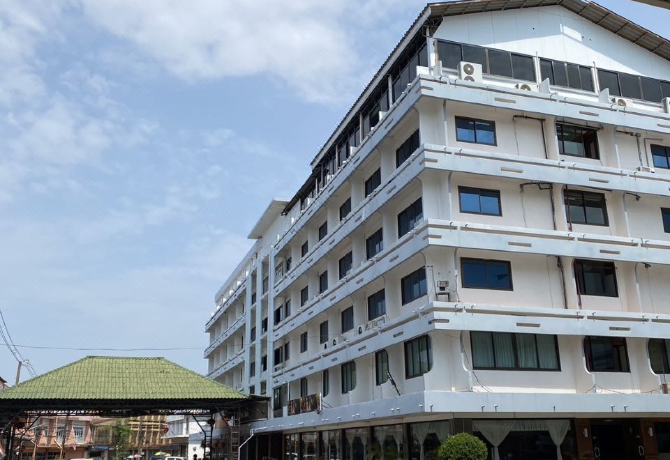 Imperial Sakon Hotel