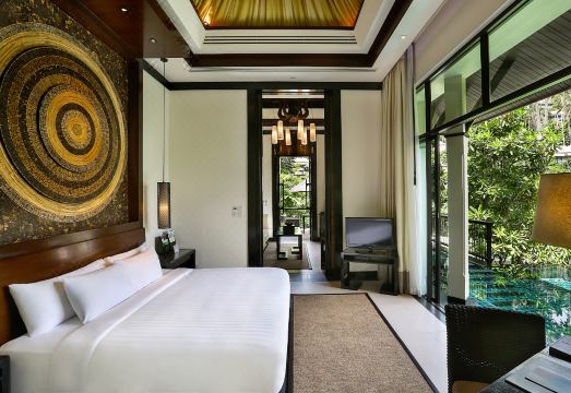 วิลล่าพร้อมสระอินฟินิตี้พูลส่วนตัวของ Banyan Tree Samui มองออกไปเห็นอ่าวละไมและทะเลกัลฟ์