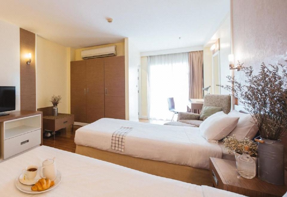 Clef Hotel
