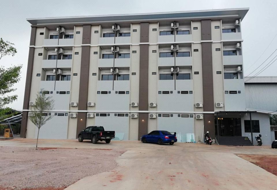 Sands Place Apartment and Hotel
