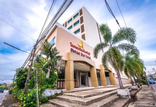 Sinkiat Buri Hotel
