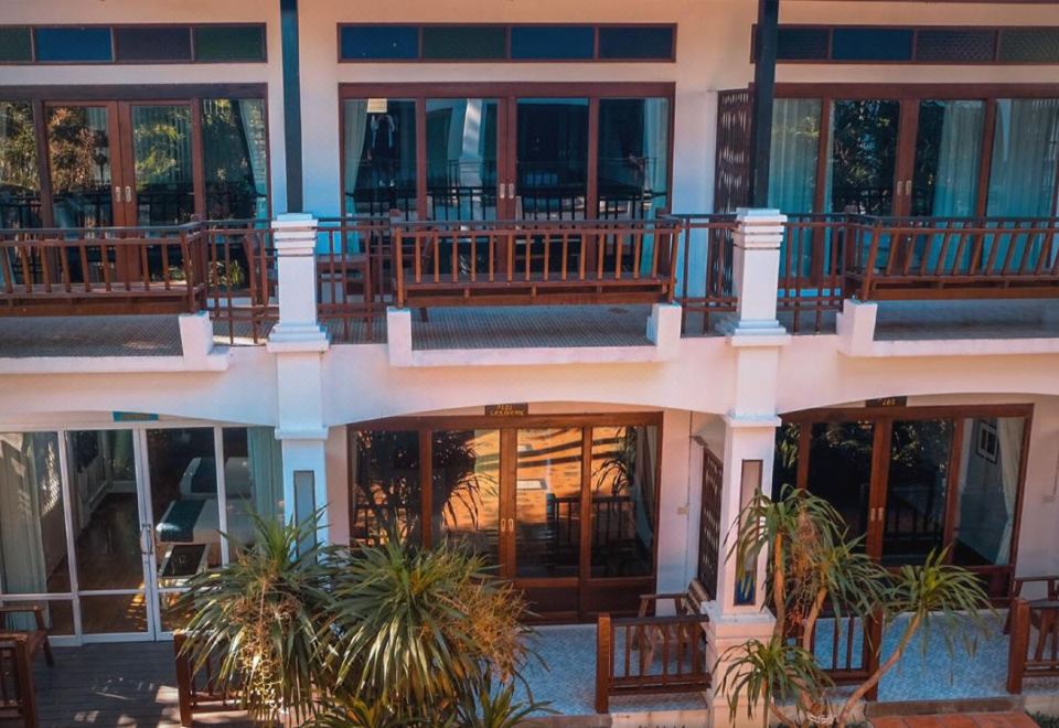 Vijit Nakorn Hotel Sisaket