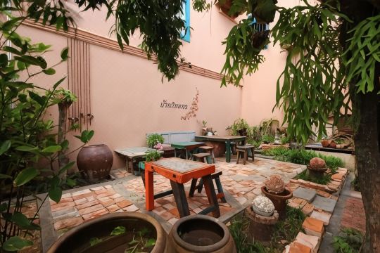 Baan Nai Nakhon Boutique Hotel