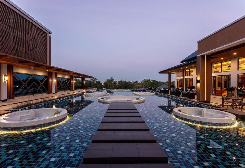 Laguna Grand Hotel & Spa