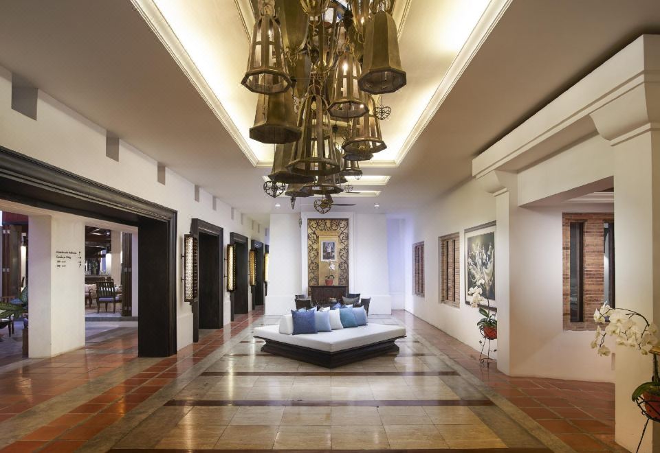 ห้องพักโทนอบอุ่นสไตล์ไทยร่วมสมัยของ Sukhothai Heritage Resort