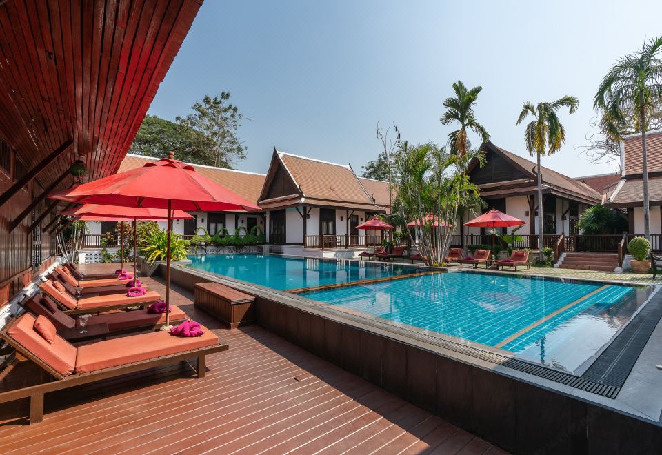 บังกะโลแบบไทยของ Legendha Sukhothai ท่ามกลางสวนเขียวร่มรื่น