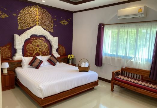 Phiphu Art and Gallery Boutique