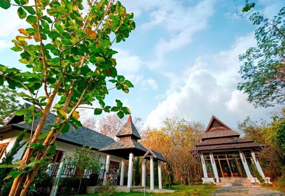 Tak Andaman Resort