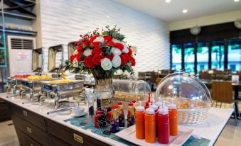 ภายในอาคาร Soho Boutique Hotel กลางเมืองตาก ดีไซน์ร่วมสมัย