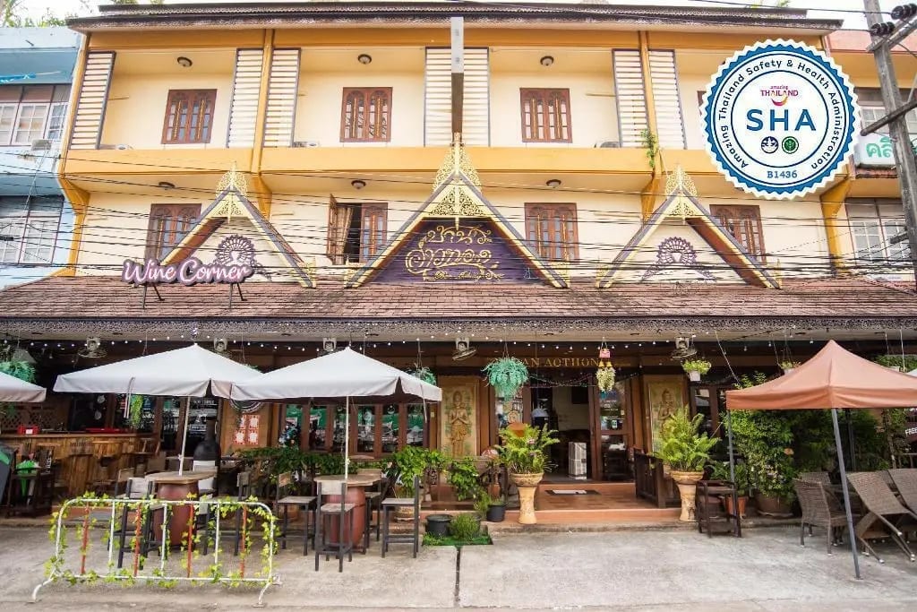 Ban Aothong Hotel
