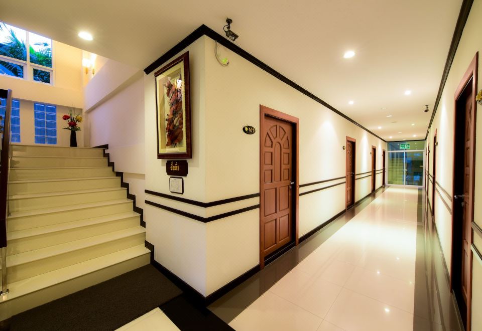 บรรยากาศภายในโรงแรม Rapeepan Ville Hotel เงียบสงบเป็นกันเอง