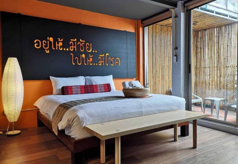 Whereder Poshtel