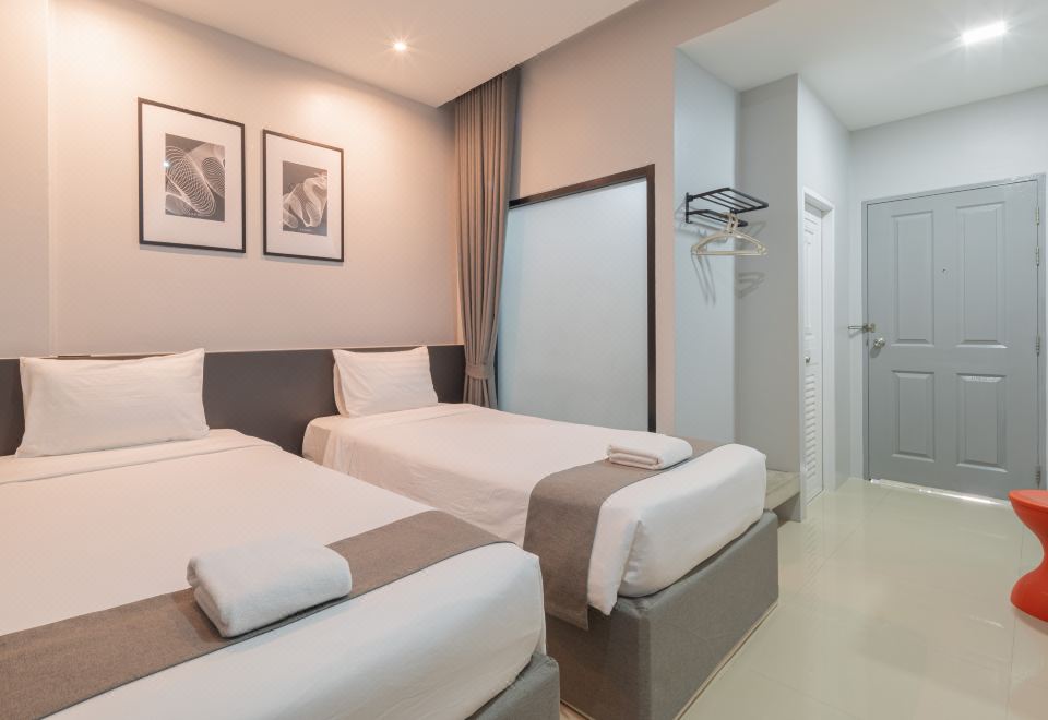 C2U Hotel Uthai Thani