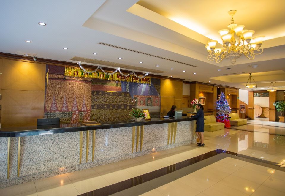 มุมห้องอาหารและพื้นที่ส่วนกลางของ Seeharaj Hotel อุตรดิตถ์