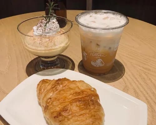 White Ivory Café อาหารเช้าทำสด à la carte ทั้งเมนูไทยและนานาชาติ