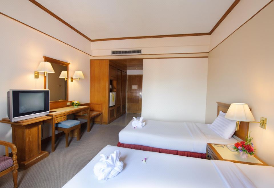 Betong Merlin Hotel